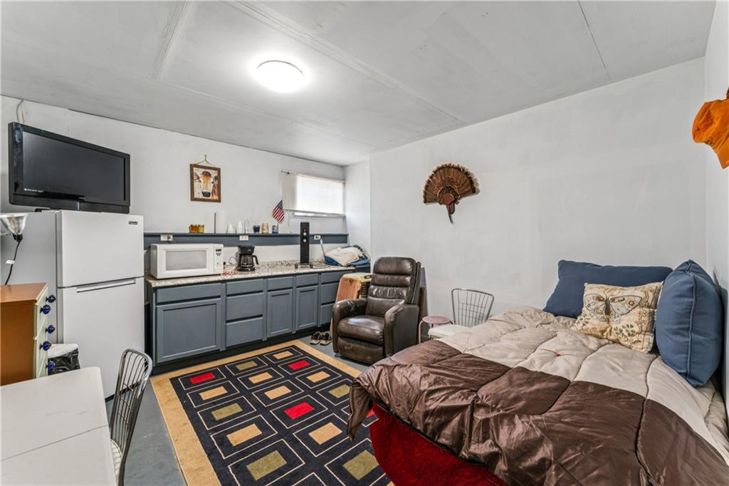 1955 Oregon Road Princeton, KS 66078 - Photo 21 of 60