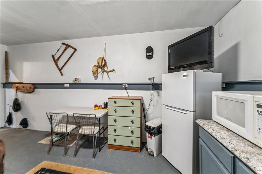 1955 Oregon Road Princeton, KS 66078 - Photo 24 of 60