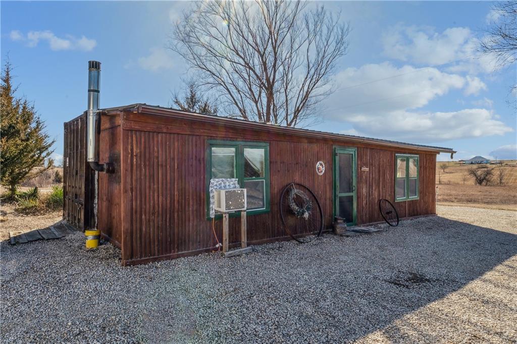 1955 Oregon Road Princeton, KS 66078 - Photo 29 of 60