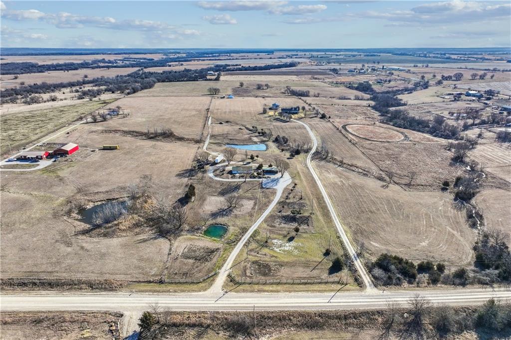1955 Oregon Road Princeton, KS 66078 - Photo 3 of 60