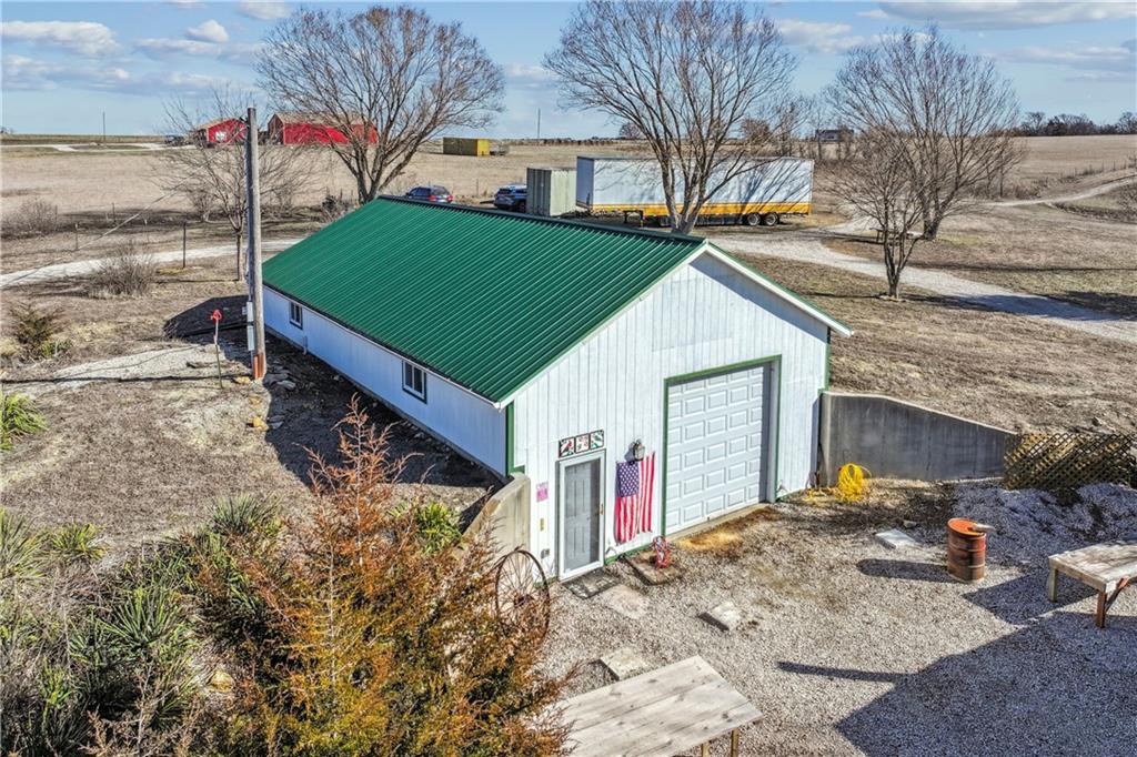 1955 Oregon Road Princeton, KS 66078 - Photo 10 of 60