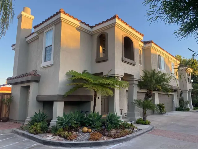 $1,450,000 | 171 East 18th Street, Unit C1, Costa Mesa, CA 92627