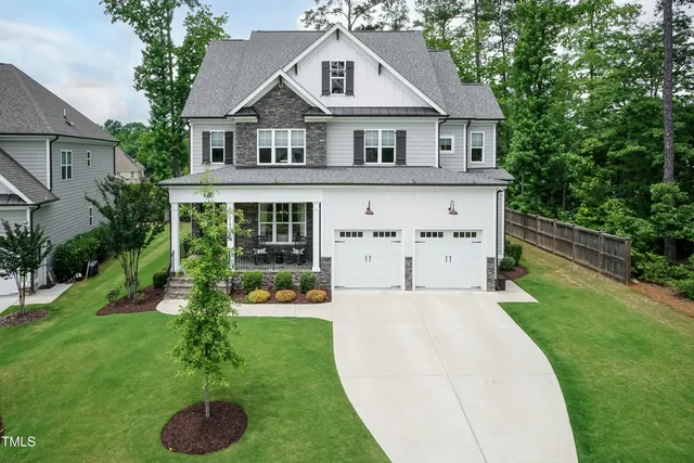 $1,000,000 | 4104 Green Chase Way, Apex, NC 27539