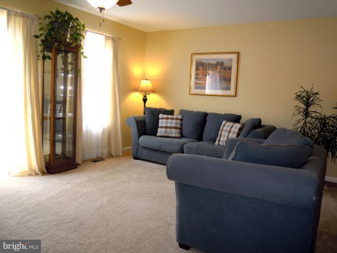 607 Brickston Road Reisterstown, MD 21136 - Photo 17 of 30 Spacious and bright!