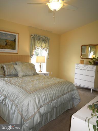 607 Brickston Road Reisterstown, MD 21136 - Photo 5 of 30 Dramatic vaulted ceiling design