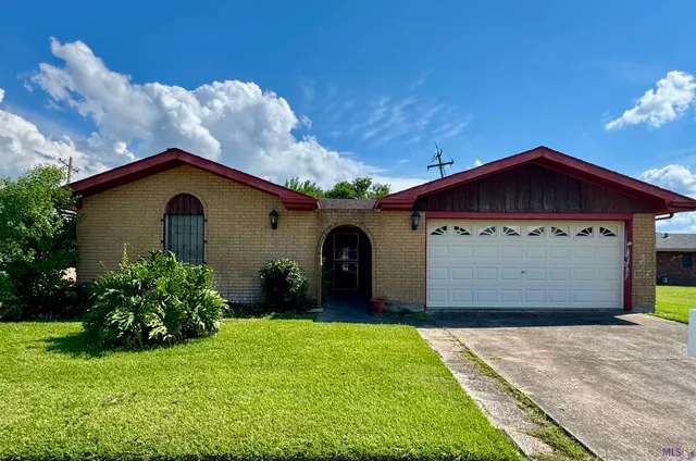 $175,000 | 3126 Wytchwood Drive, Morgan City, LA 70380