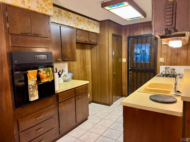 $169,900 | 3126 Wytchwood Drive, Morgan City, LA 70380