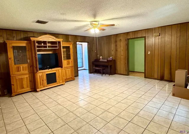 $169,900 | 3126 Wytchwood Drive, Morgan City, LA 70380