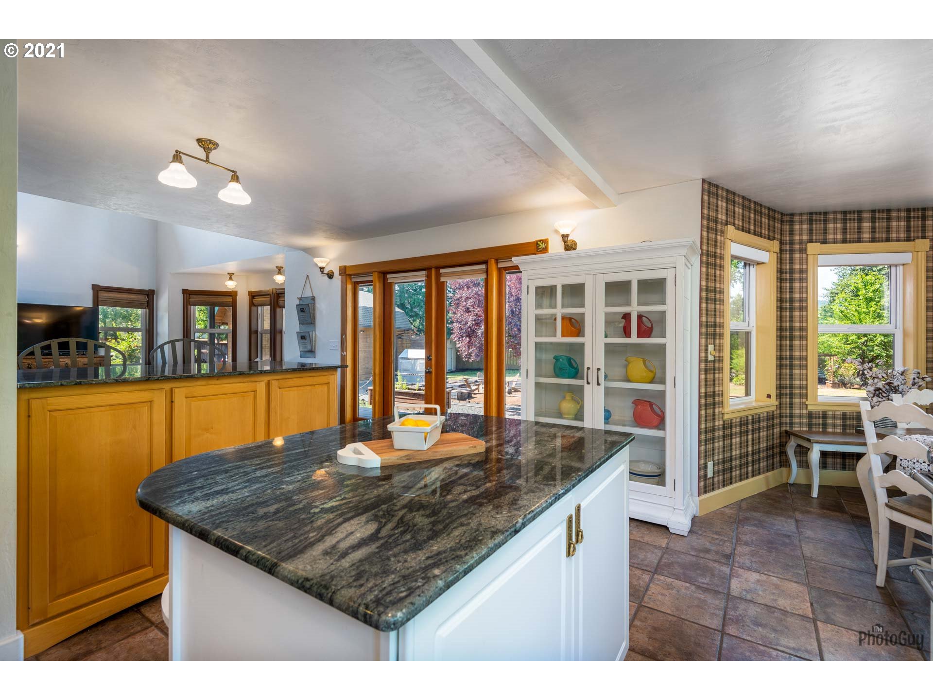 38784 Camp Creek Road Springfield, OR 97478 - Photo 11 of 32