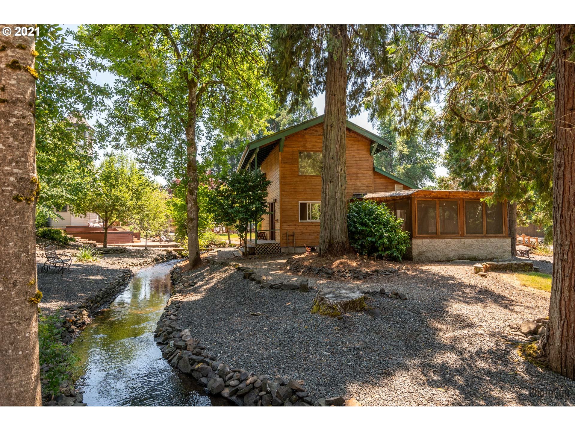 38784 Camp Creek Road Springfield, OR 97478 - Photo 20 of 32