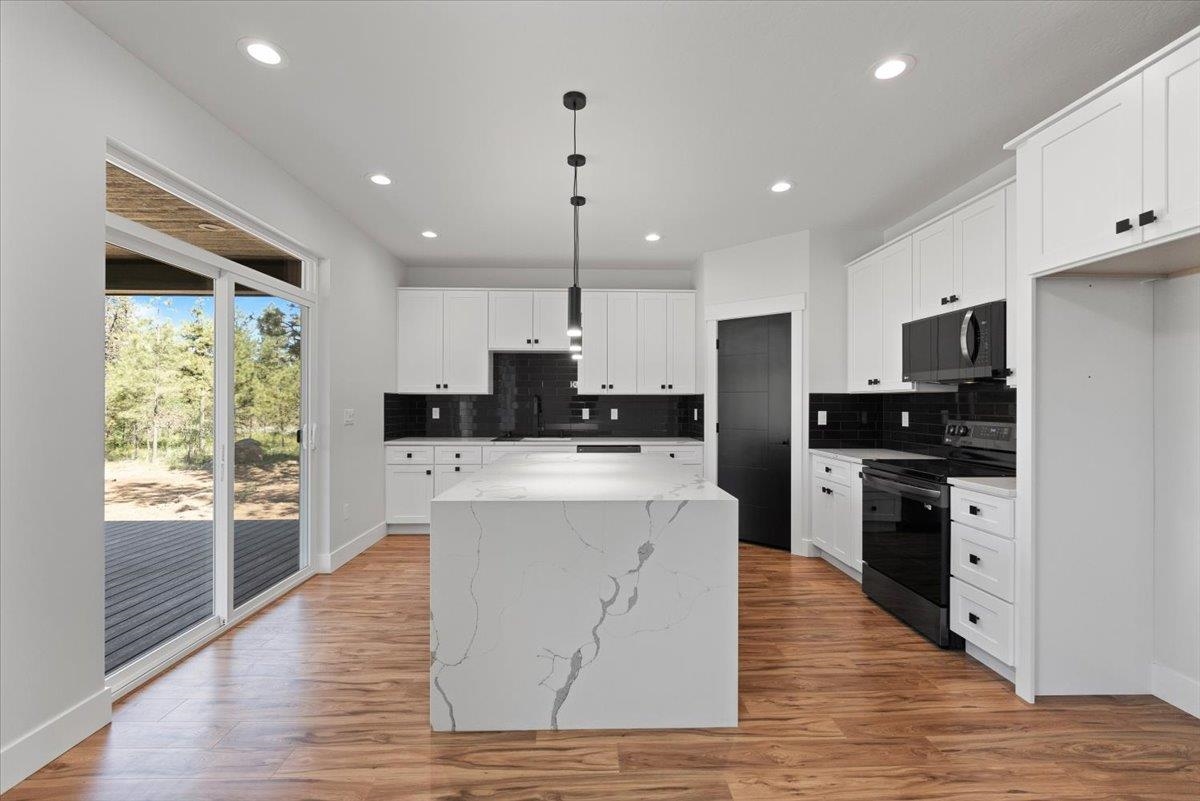 22711 South Gateway Lane Cheney, WA 99004 - Photo 13 of 50