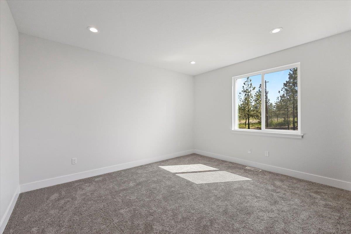 22711 South Gateway Lane Cheney, WA 99004 - Photo 26 of 50