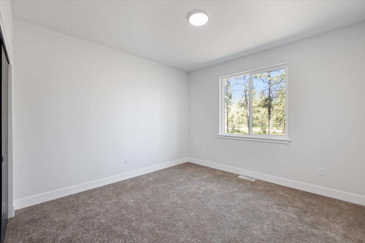 22711 South Gateway Lane Cheney, WA 99004 - Photo 27 of 50