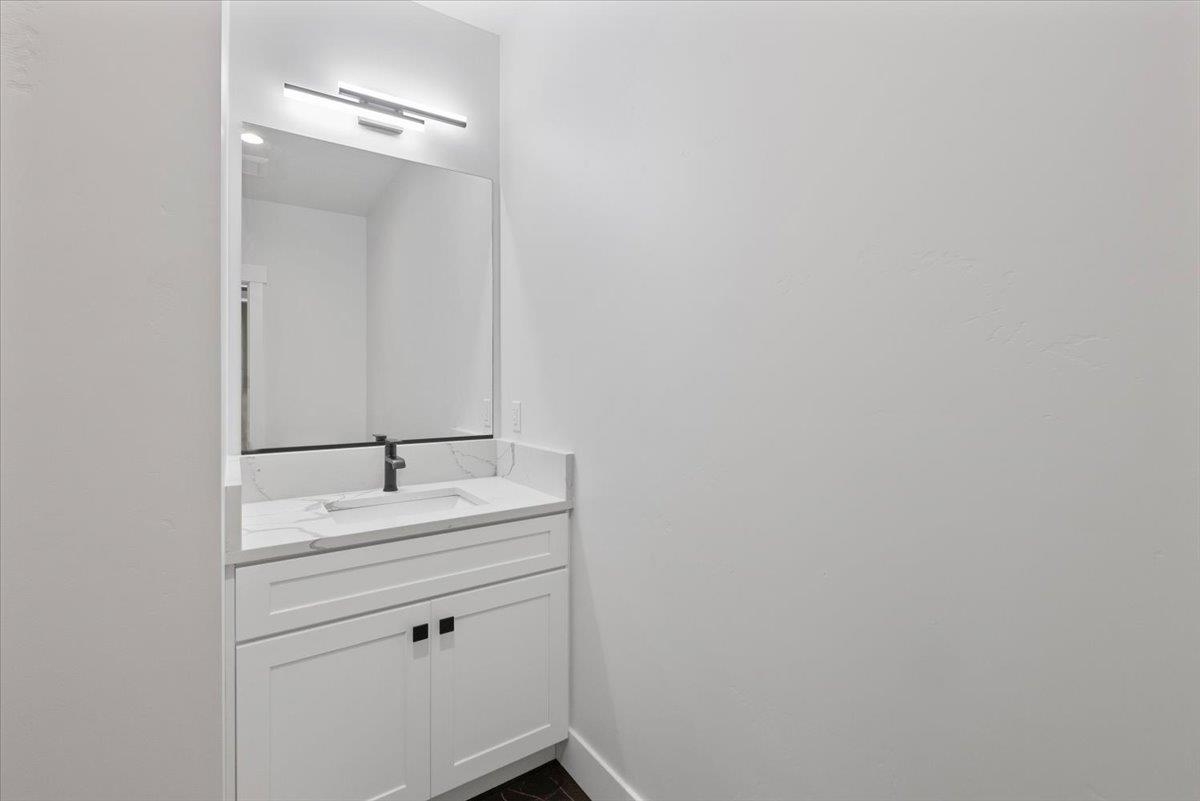 22711 South Gateway Lane Cheney, WA 99004 - Photo 30 of 50