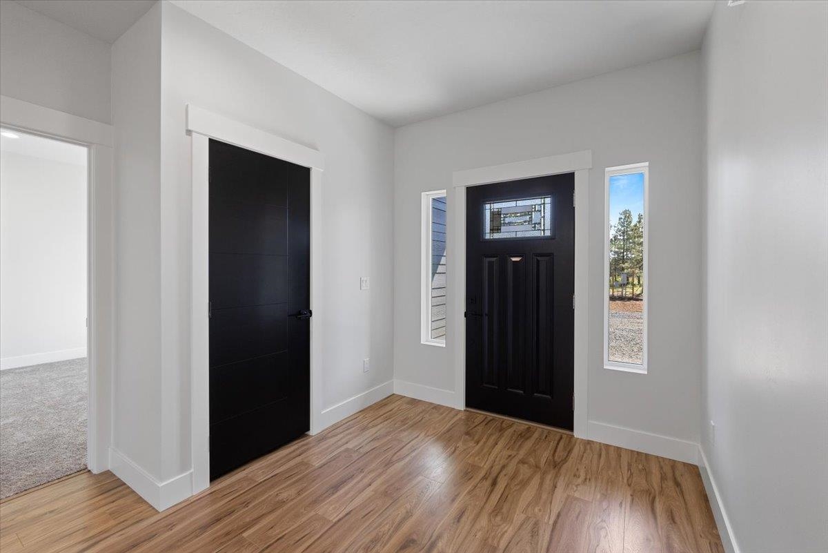 22711 South Gateway Lane Cheney, WA 99004 - Photo 4 of 50