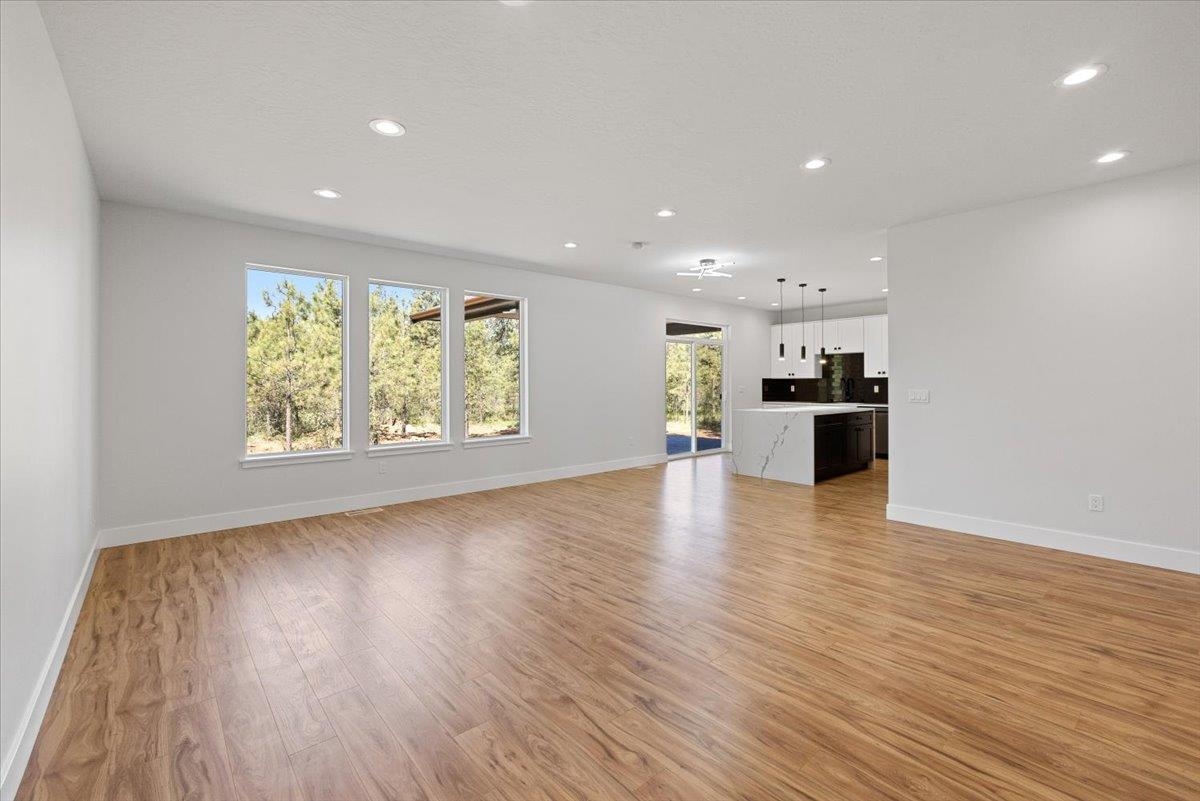 22711 South Gateway Lane Cheney, WA 99004 - Photo 10 of 50