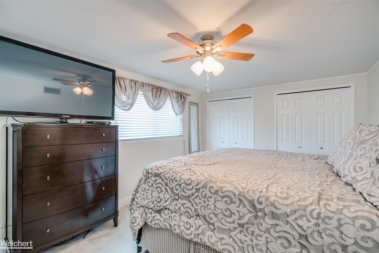 14231 Cranbrook Road Sterling Heights, MI 48312 - Photo 23 of 35 31358080-22.JPG