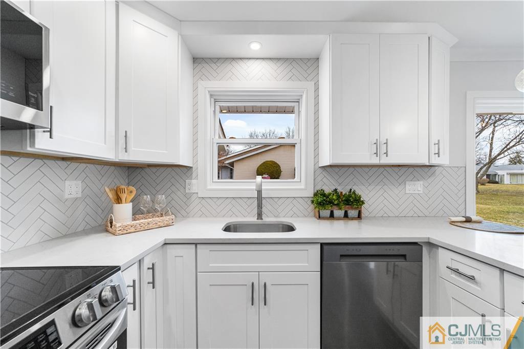 274 B Convent Road, Unit 274B Monroe Township, NJ 08831 - Photo 10 of 27