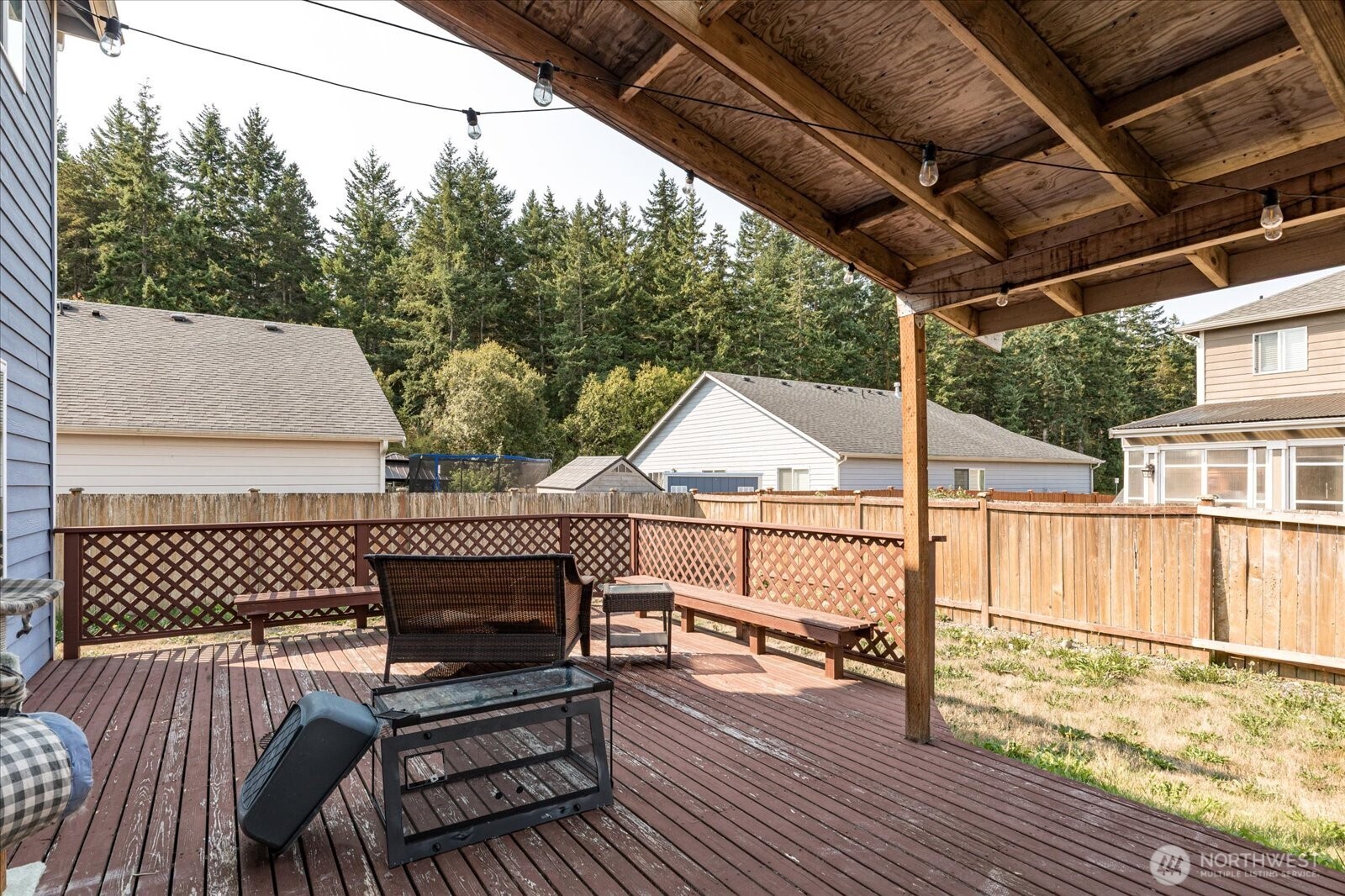 2375 Southwest Navigator Loop Oak Harbor, WA 98277 - Photo 23 of 29 Gallery Image 23