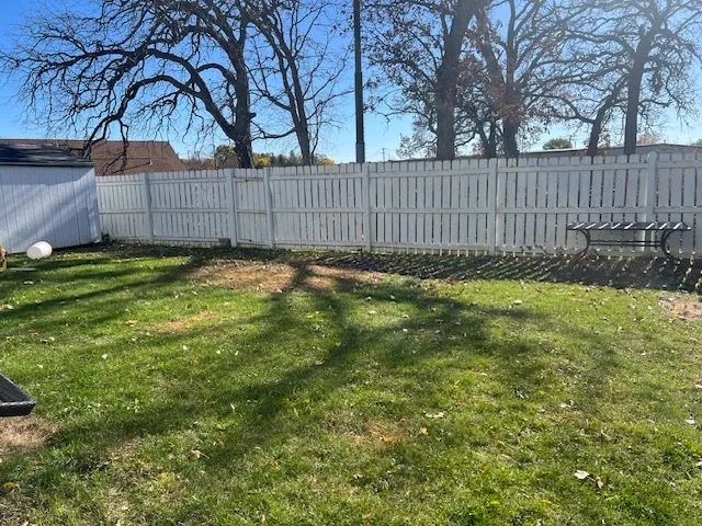 $349,900 | 129 Centennial Drive, Hainesville, IL 60073