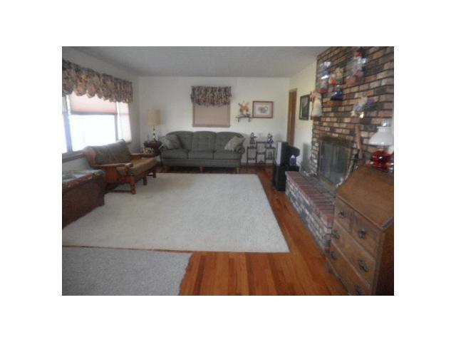 4003 County Road Somerset, OH 43783 - Photo 7 of 14