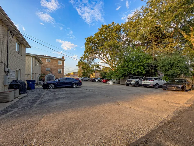 a view of parking area