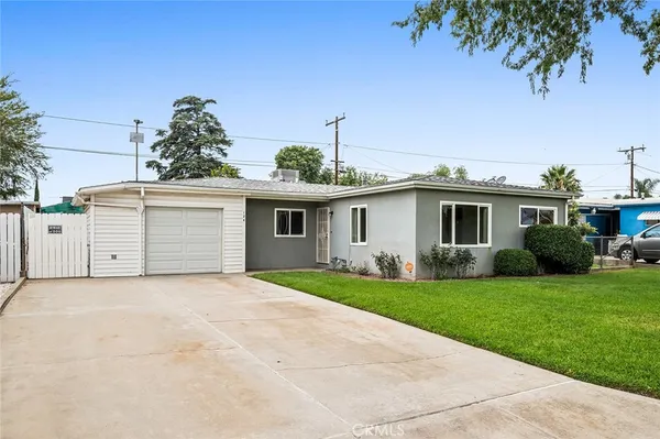$550,000 | 124 North Pine Avenue, Rialto, CA 92376
