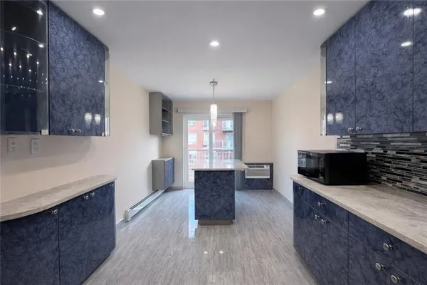 $899,000 | 1121 East 72nd Street, Unit 15 | Georgetown