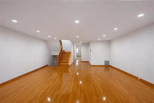 $899,000 | 1121 East 72nd Street, Unit 15 | Georgetown