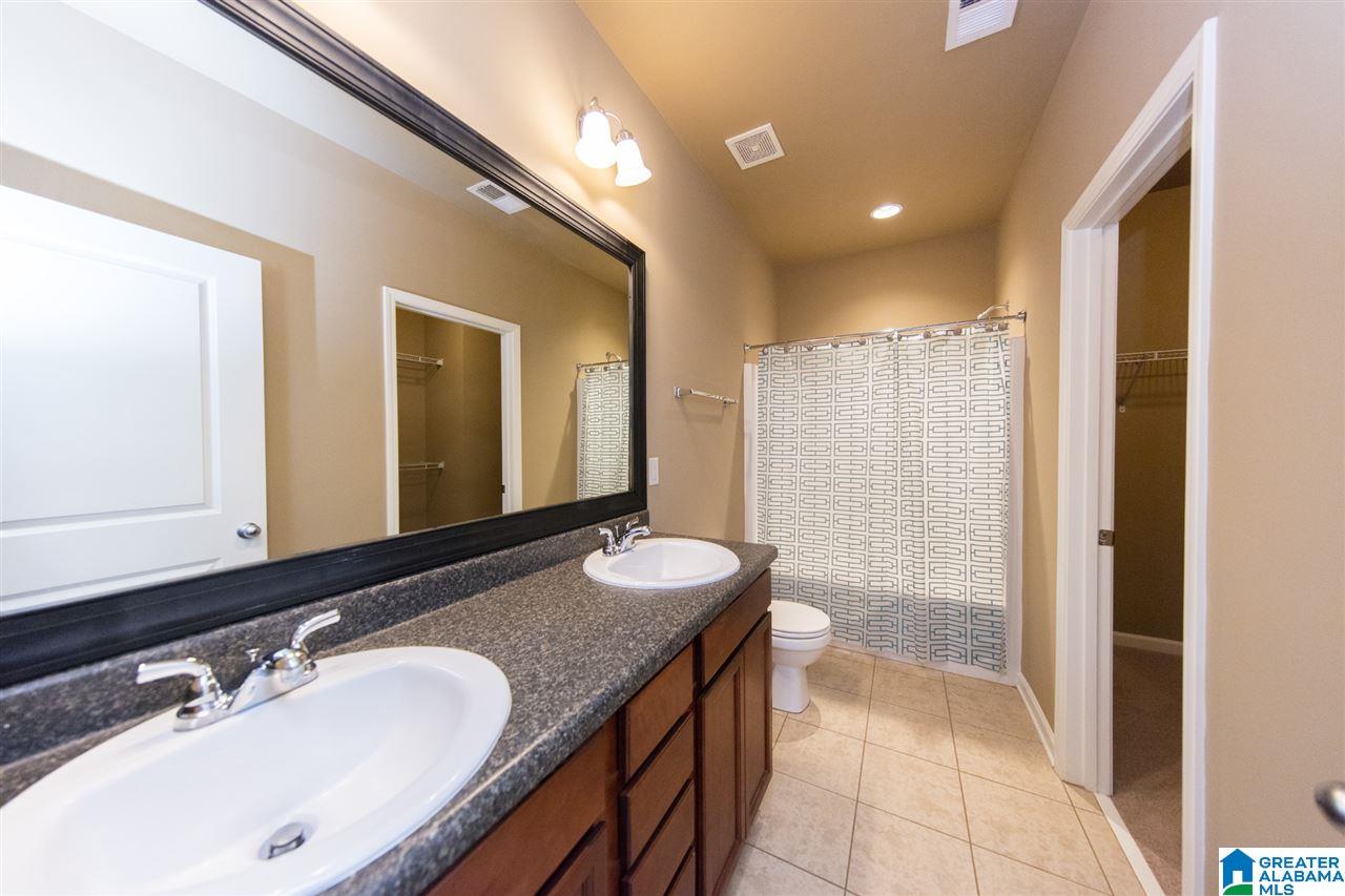 612 Enclave Lane Calera, AL 35040 - Photo 4 of 15