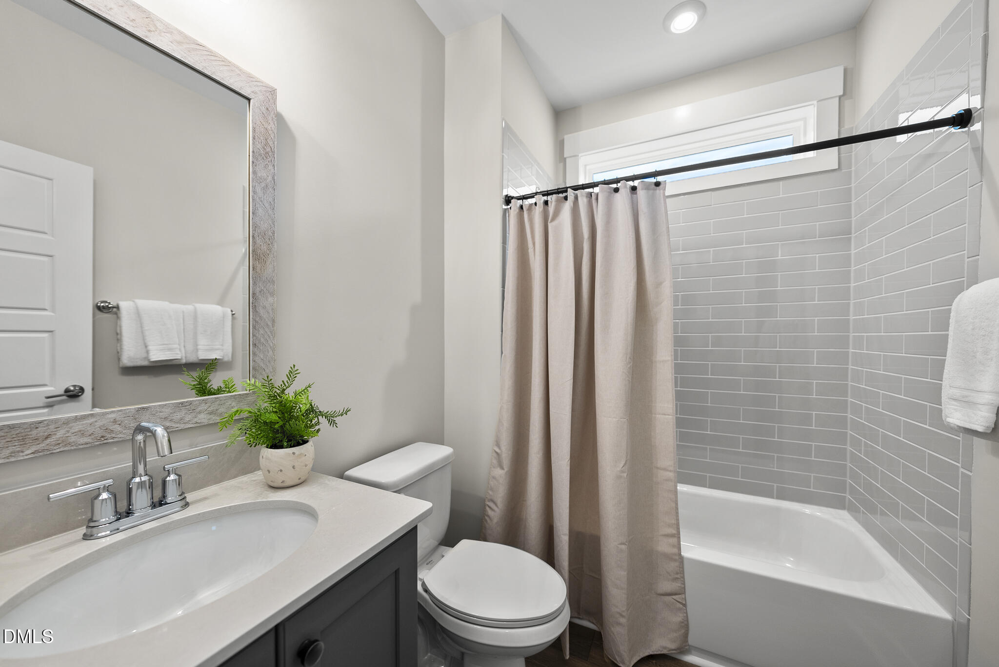 6059 Scalybark Road Durham, NC 27712 - Photo 15 of 36 DSC00789