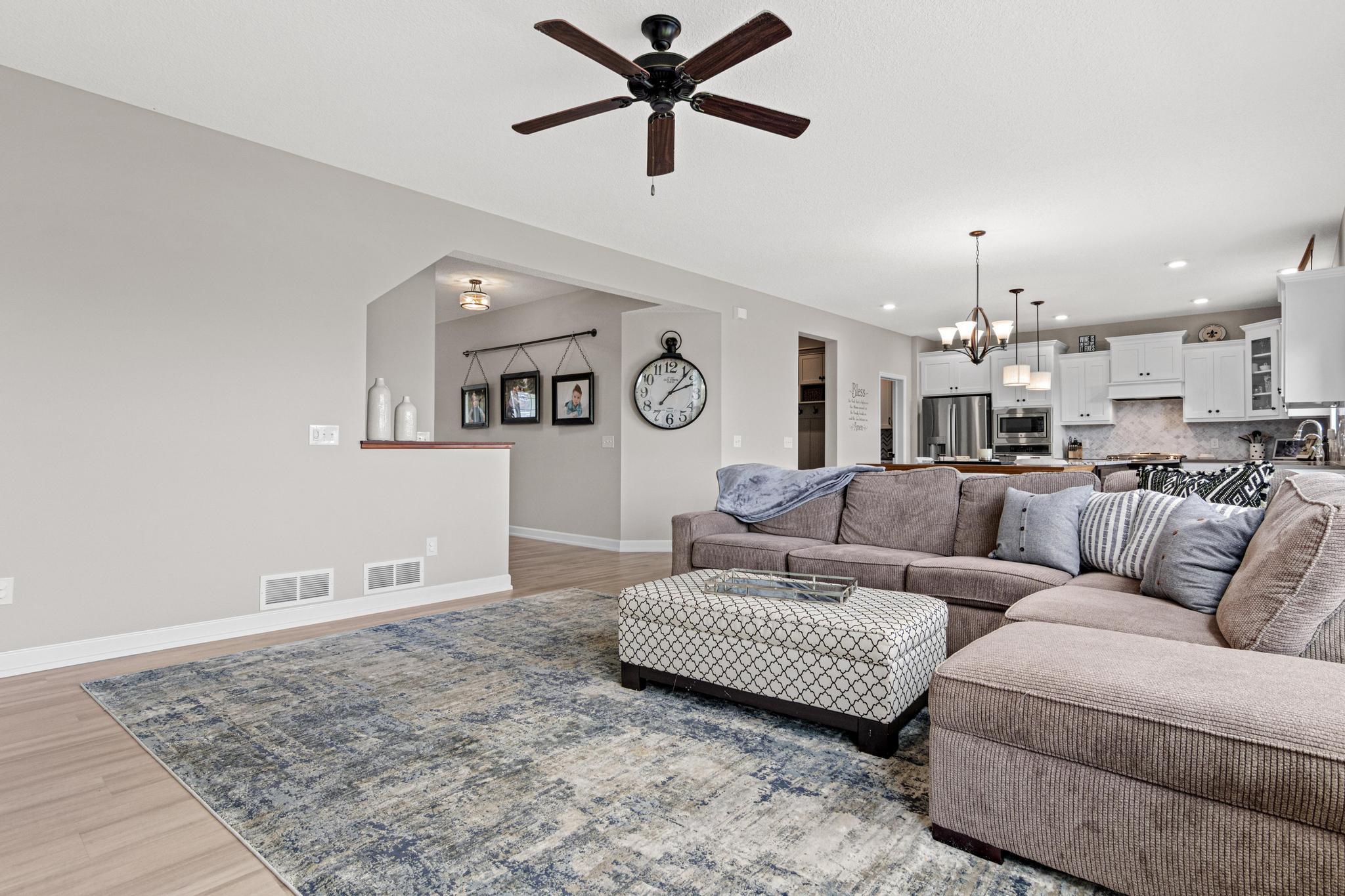 9660 Junco Road North Lake Elmo, MN 55042 - Photo 7 of 53