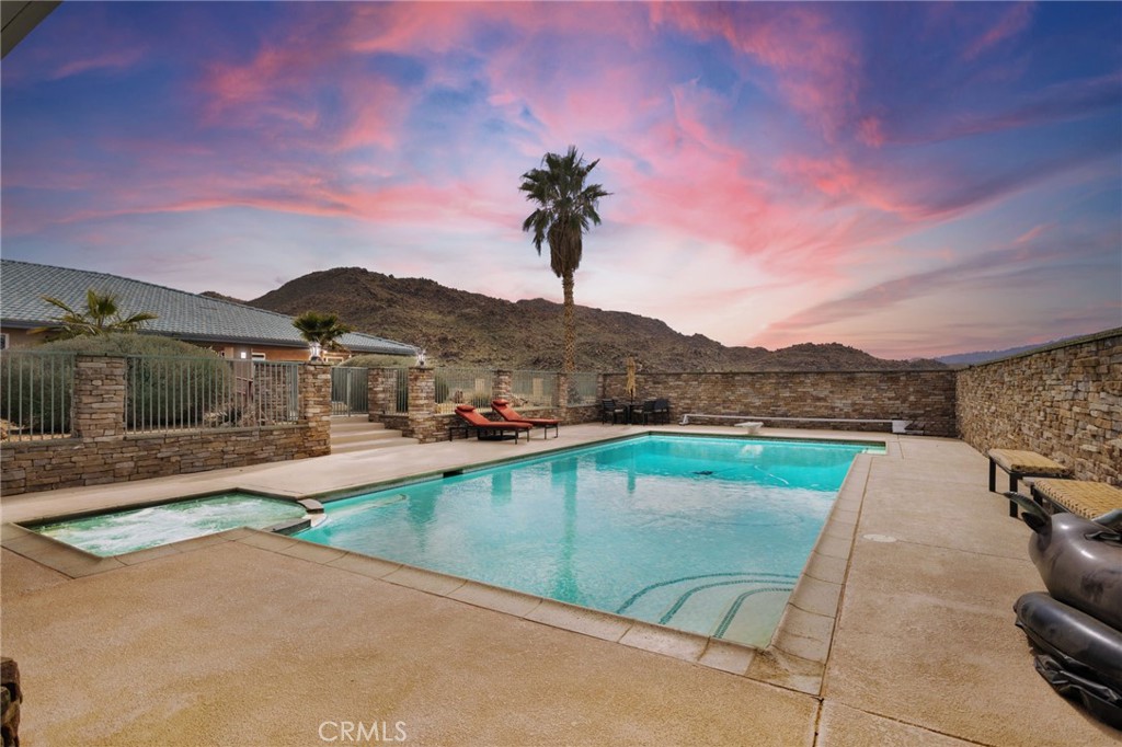 13724 Yuma Road Apple Valley, CA 92307 - Photo 3 of 75