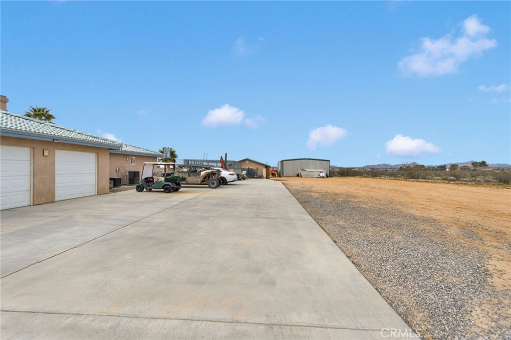 13724 Yuma Road Apple Valley, CA 92307 - Photo 53 of 75 a view of a terrace with a lake view