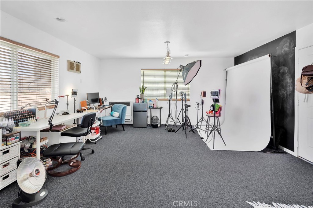 13724 Yuma Road Apple Valley, CA 92307 - Photo 69 of 75