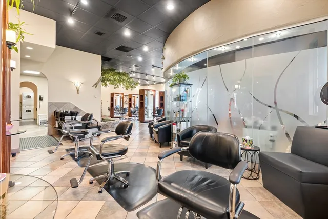 a view of entryway with a chandelier