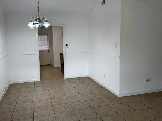 $199,900 | 16310 Meadowbrook Farm Road, Houston, TX 77082