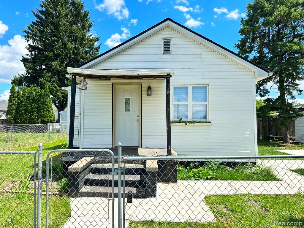 3441 Edsel Street Detroit, MI 48217 - Photo 2 of 19