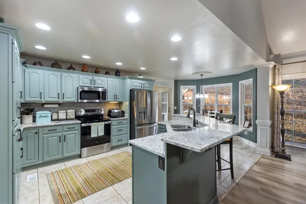 $610,000 | 940 Van Davis Road, Georgetown, TN 37336