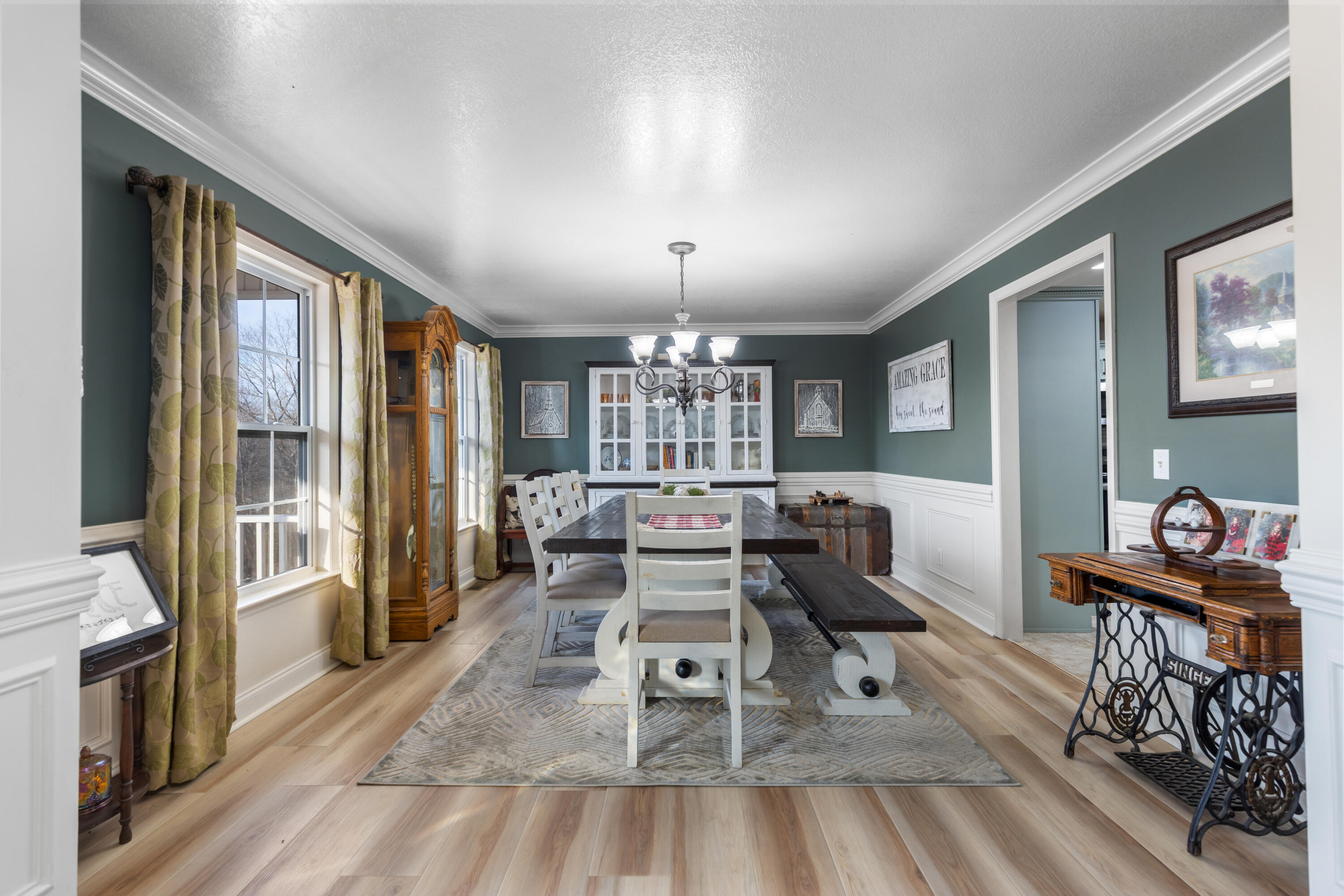 940 Van Davis Road Georgetown, TN 37336 - Photo 8 of 38 Formal Separate dining