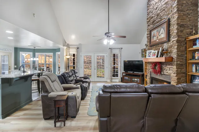 $620,000 | 940 Van Davis Road, Georgetown, TN 37336