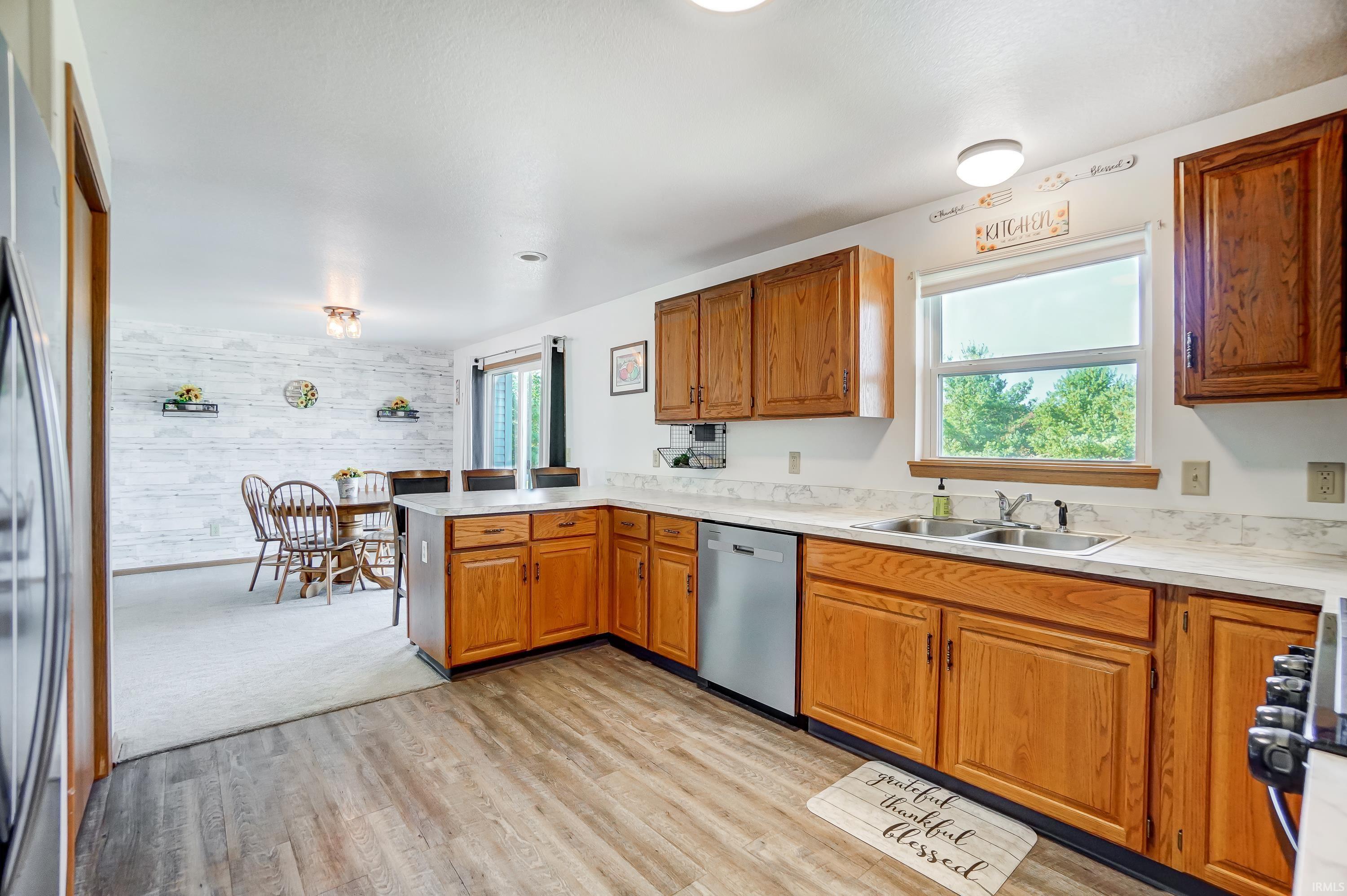 5604 Hamilton Road Yoder, IN 46798 - Photo 15 of 35