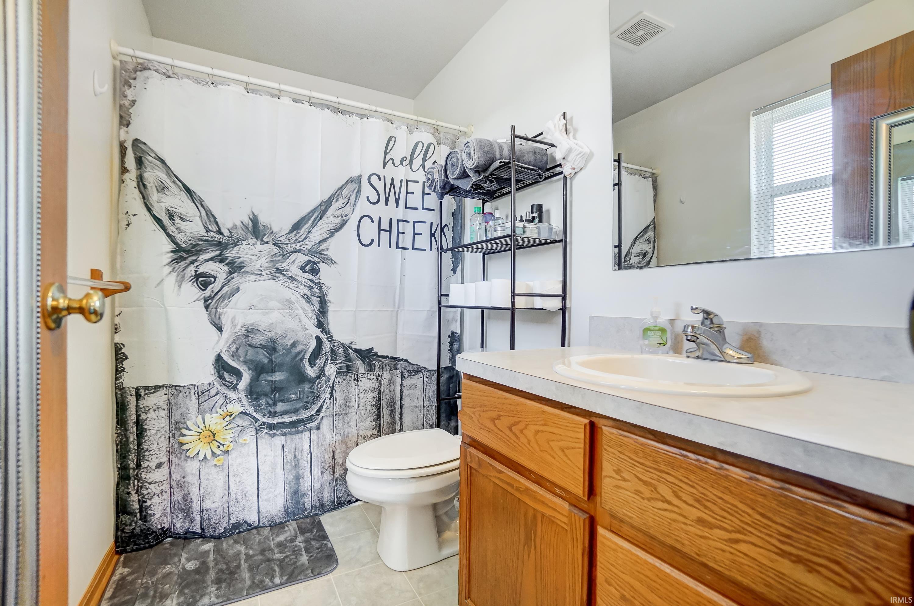 5604 Hamilton Road Yoder, IN 46798 - Photo 17 of 35