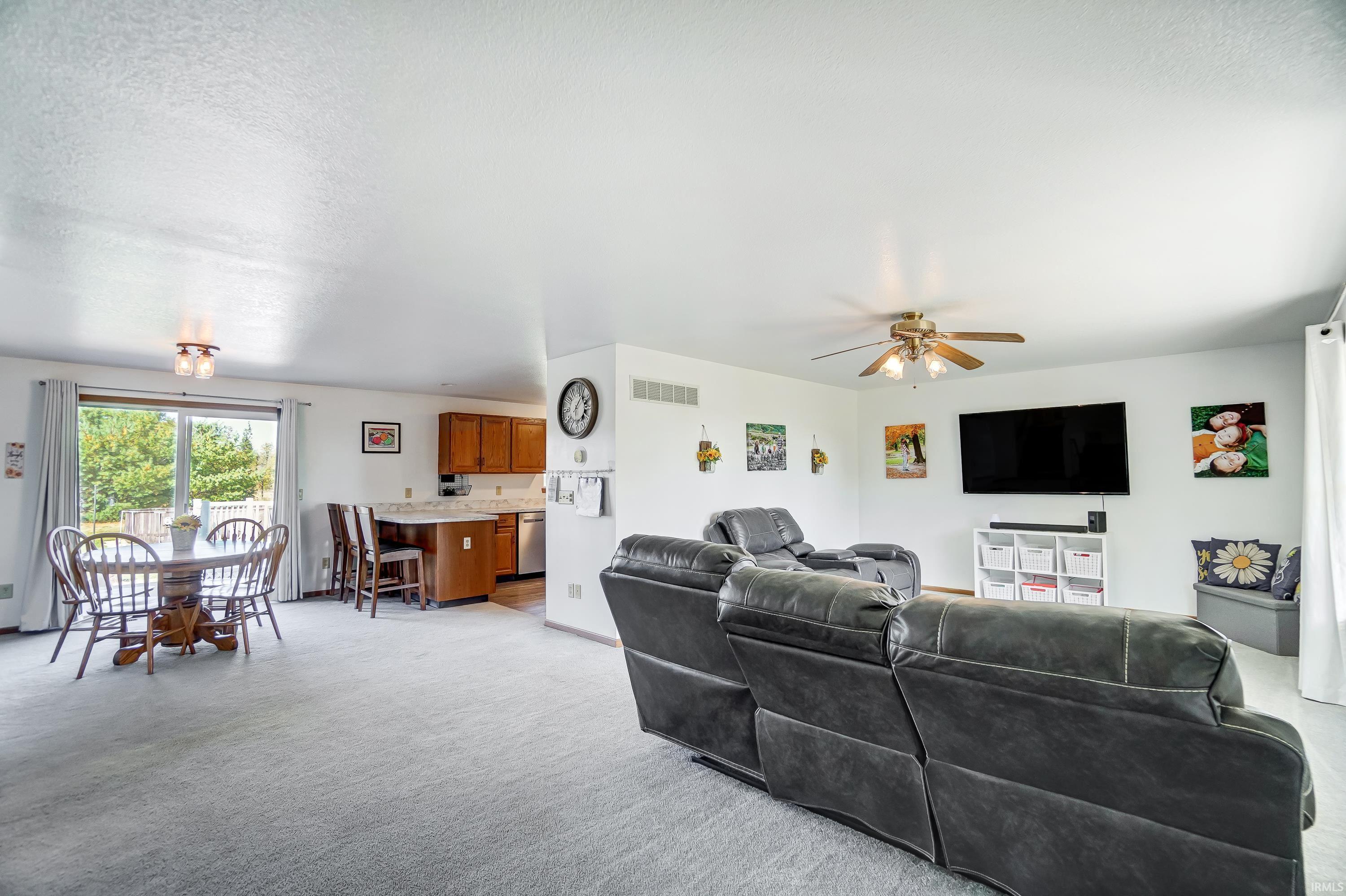 5604 Hamilton Road Yoder, IN 46798 - Photo 9 of 35