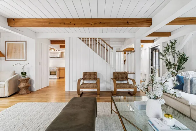 $2,895,000 | 70 Glenview Drive, Southampton, NY 11968