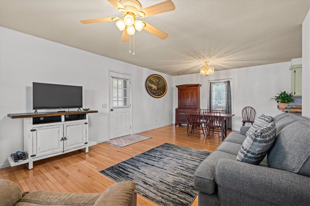 155 Sam Reeder Drive Westminster, SC 29693 - Photo 8 of 39 Gallery Image 8
