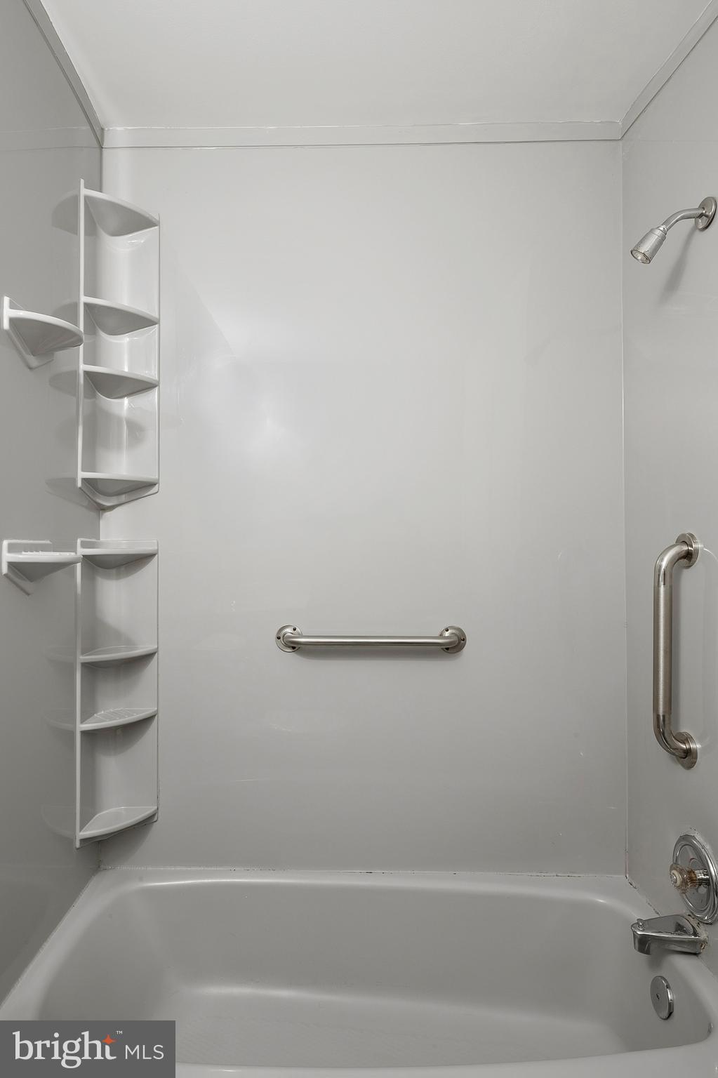 9333 Decatur Place Laurel, MD 20723 - Photo 17 of 30 Bathroom Tub/Shower