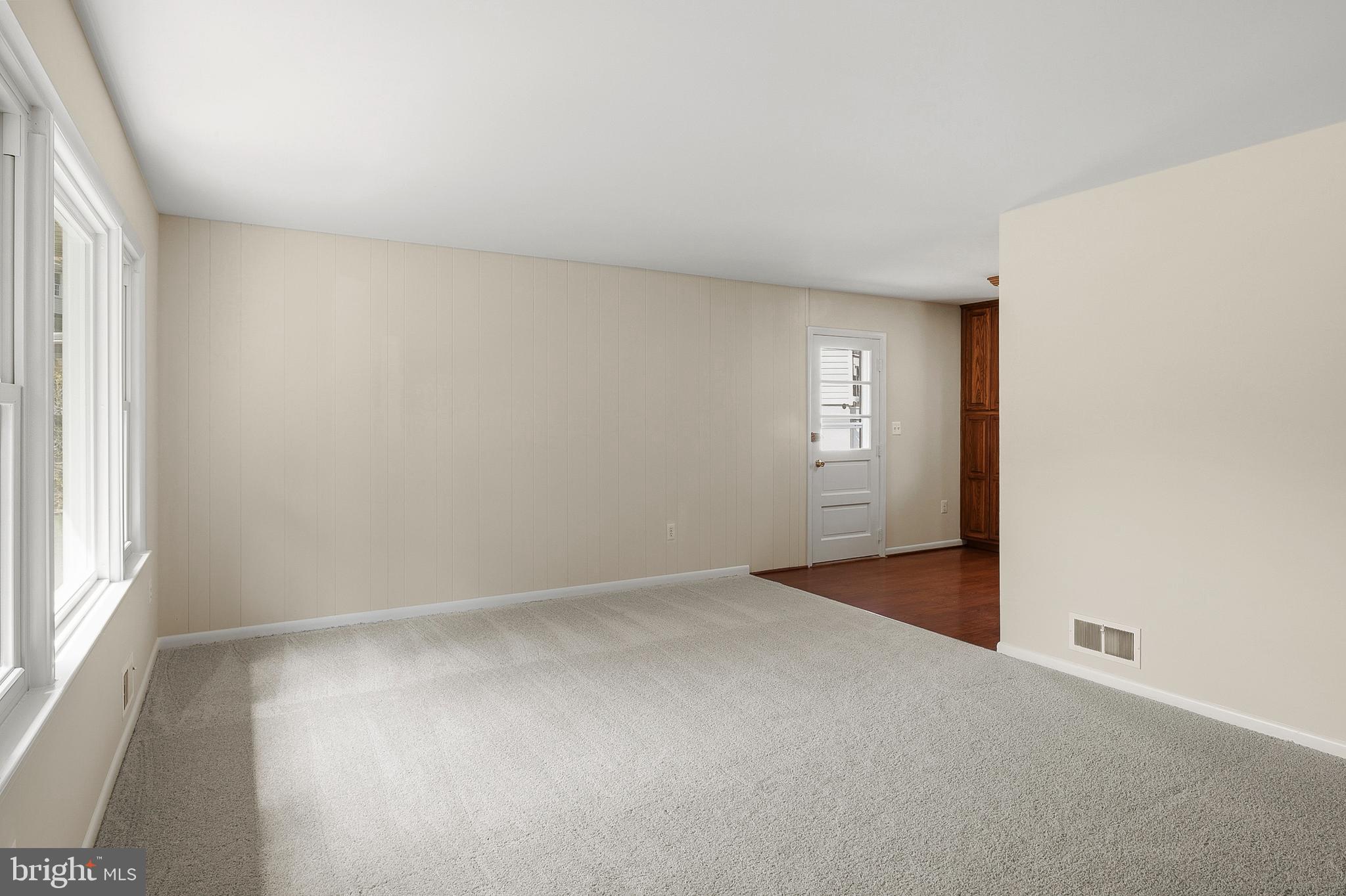 9333 Decatur Place Laurel, MD 20723 - Photo 3 of 30 Foyer to Living Room