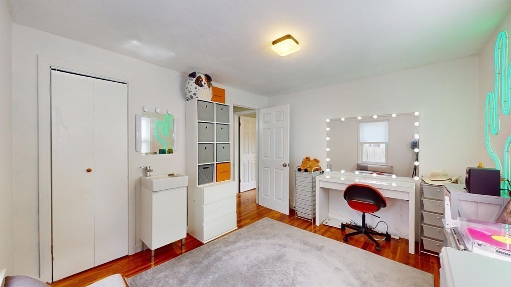 274 Cooper Street Springfield, MA 01108 - Photo 20 of 42 a room with furniture and gym equipment