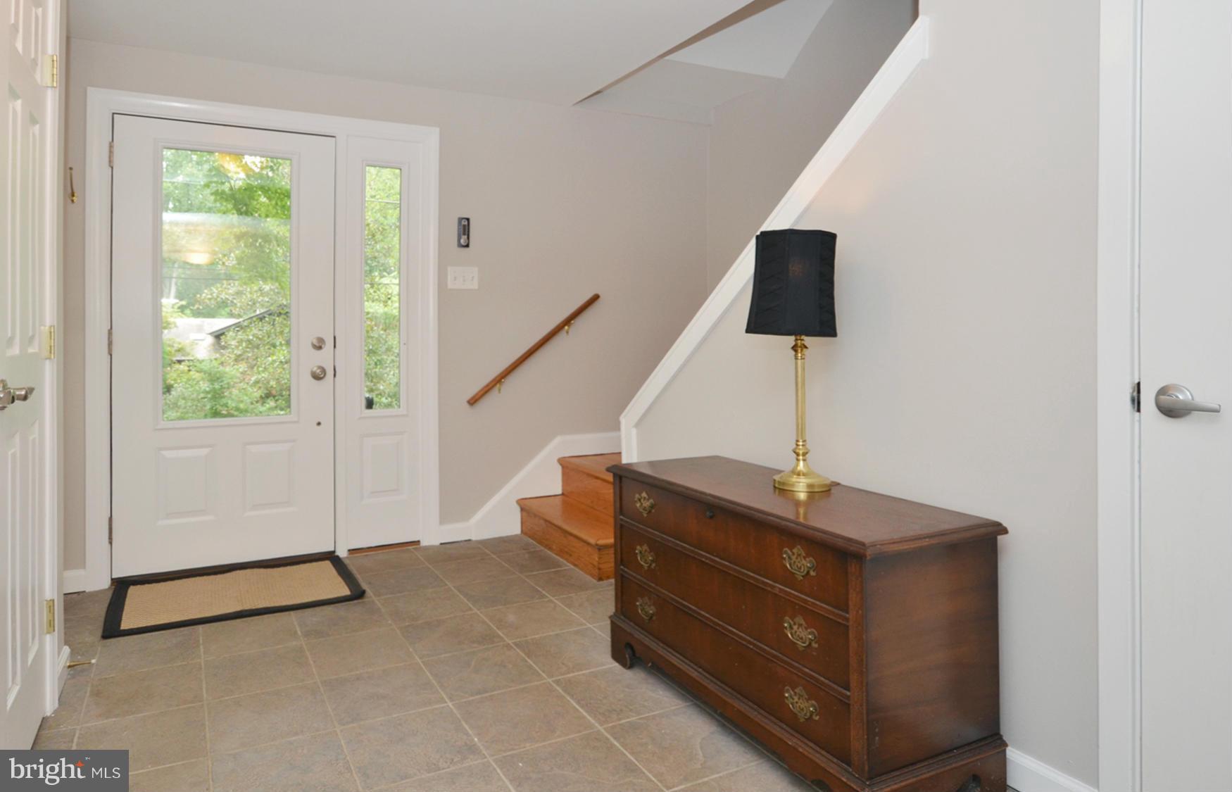 6401 West Halbert Road Bethesda, MD 20817 - Photo 4 of 30 Foyer
